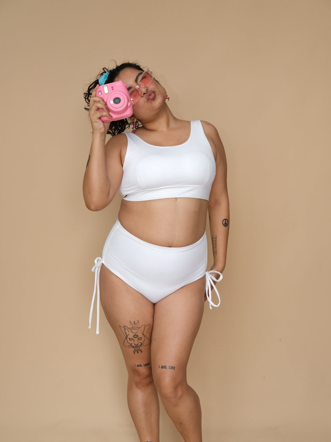 White Lily Cheeky Set (2 Pcs)