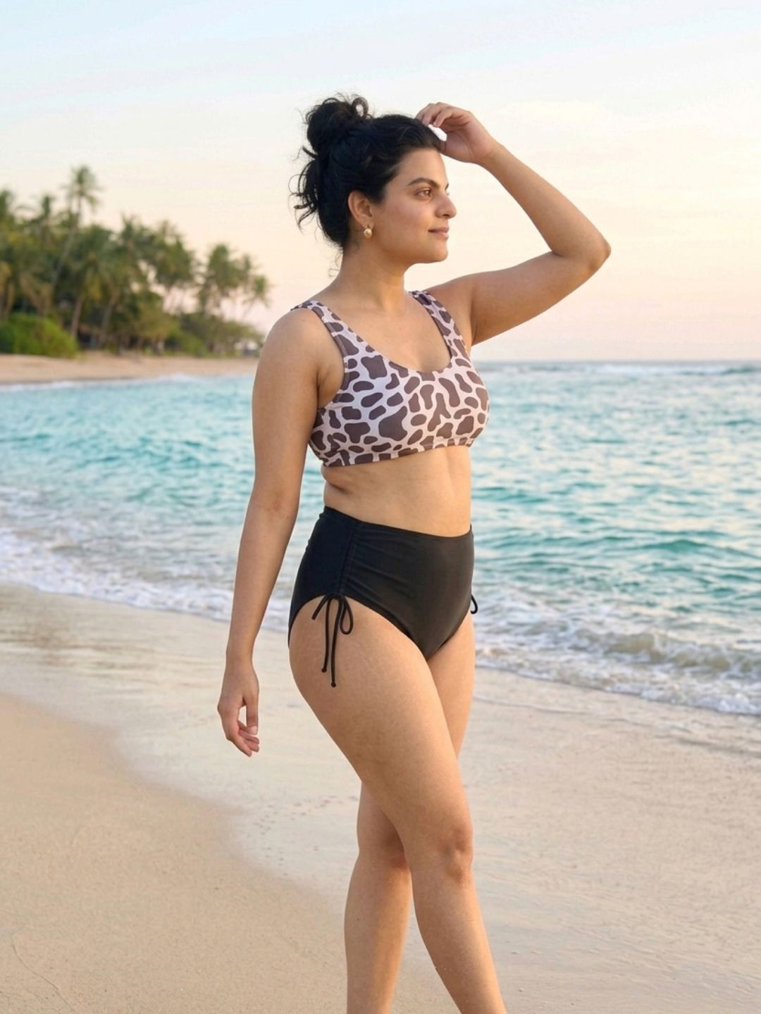 Moo-dy & Black Bikini Set (2 Pcs)