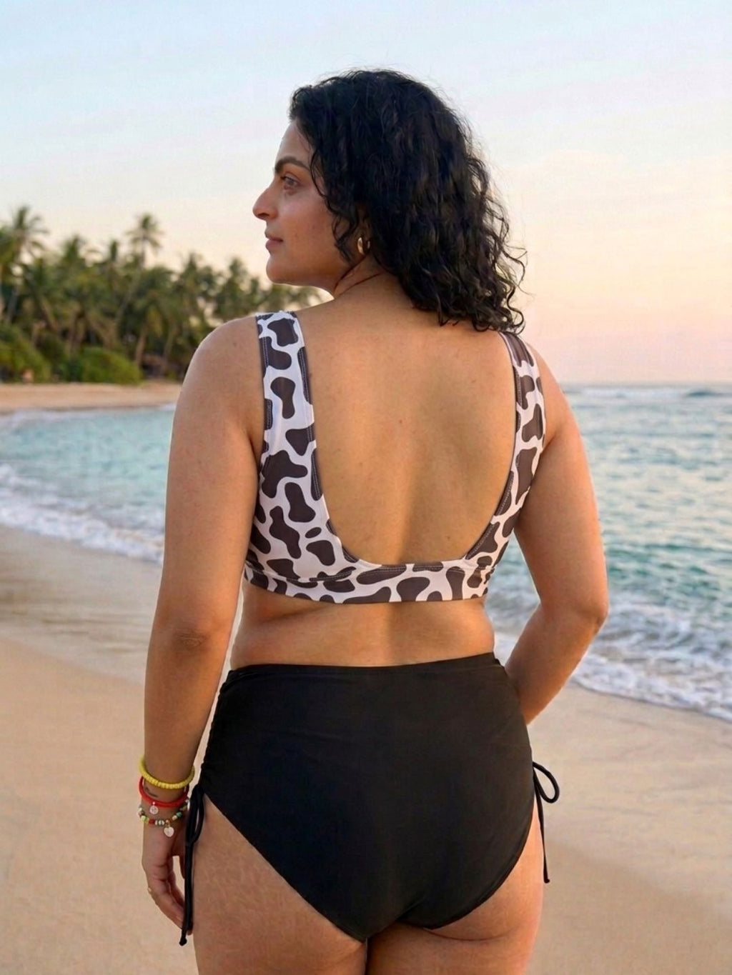 Moo-dy & Black Bikini Set (2 Pcs)