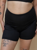 Romantic Black Shorts Set (2 Pcs)