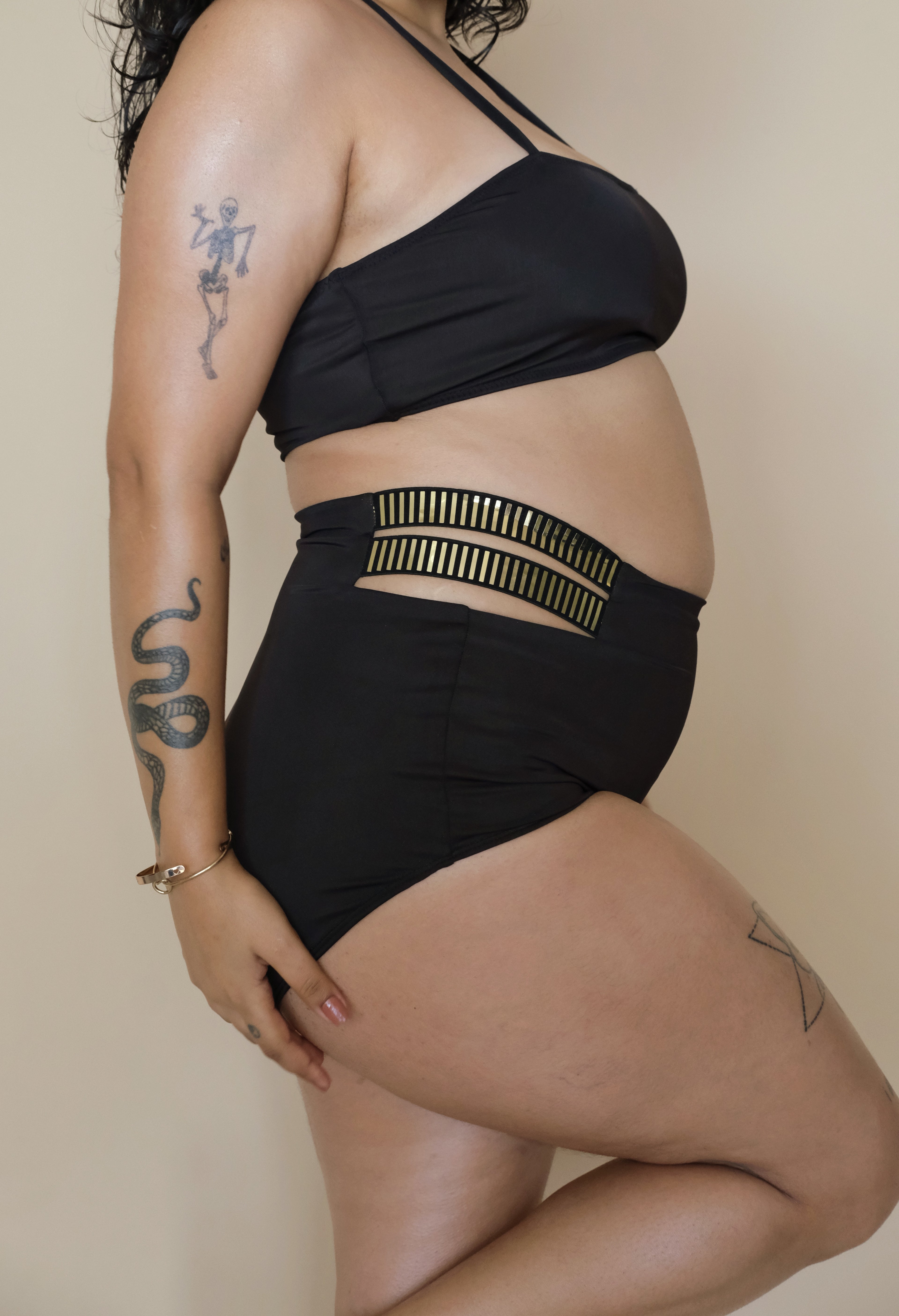 Black Halter Queen Set (2 Pcs)