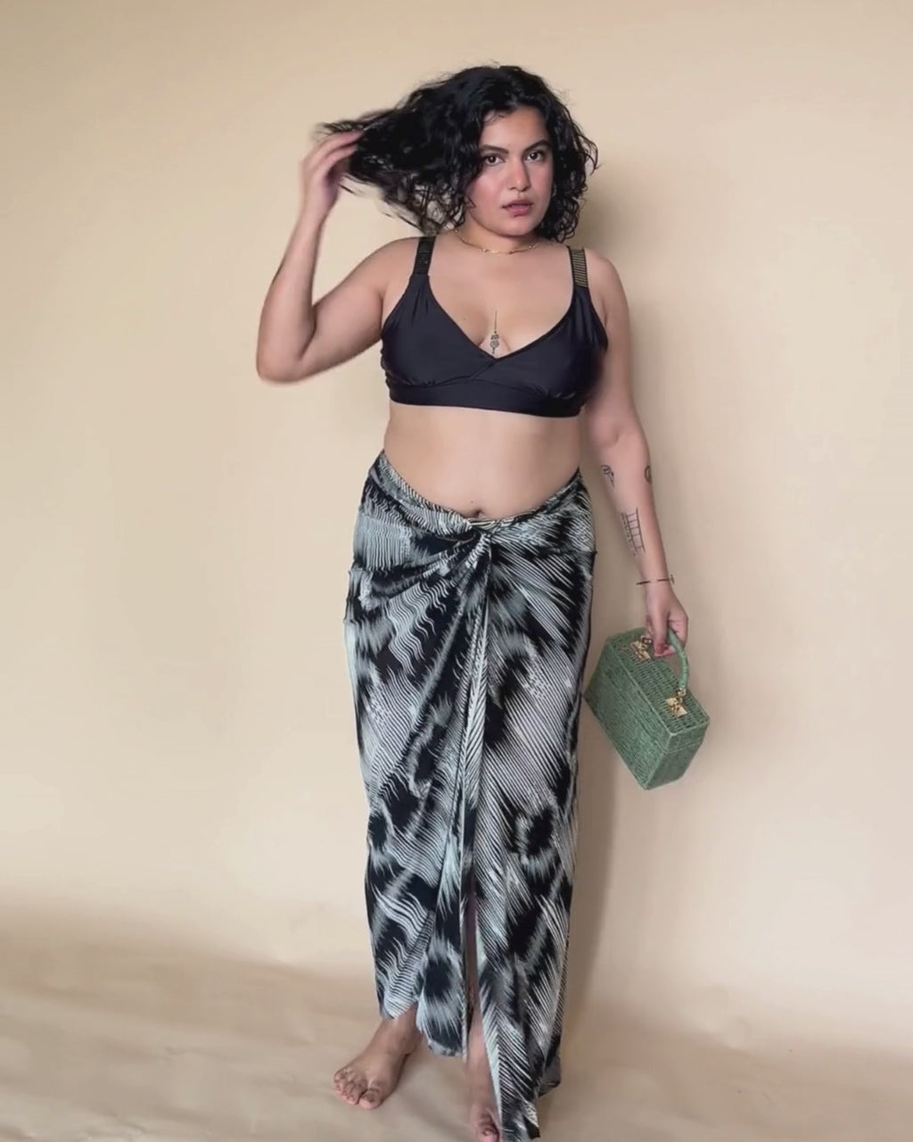 Mesh-merizing Knot Skirt